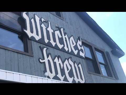 Witches Brew🧙🏼‍♀️☕️ l Restaurant Review Vlog