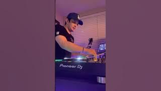 I LOVE YOUR SMILE X SEMI-CHARMED LIFE LIVE MASHUP