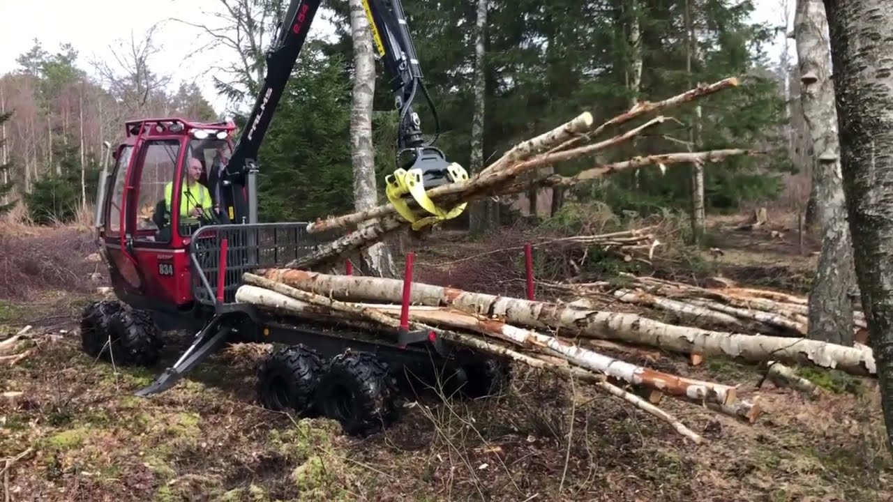 The New Alstor 834 with 5.4 meter Crane