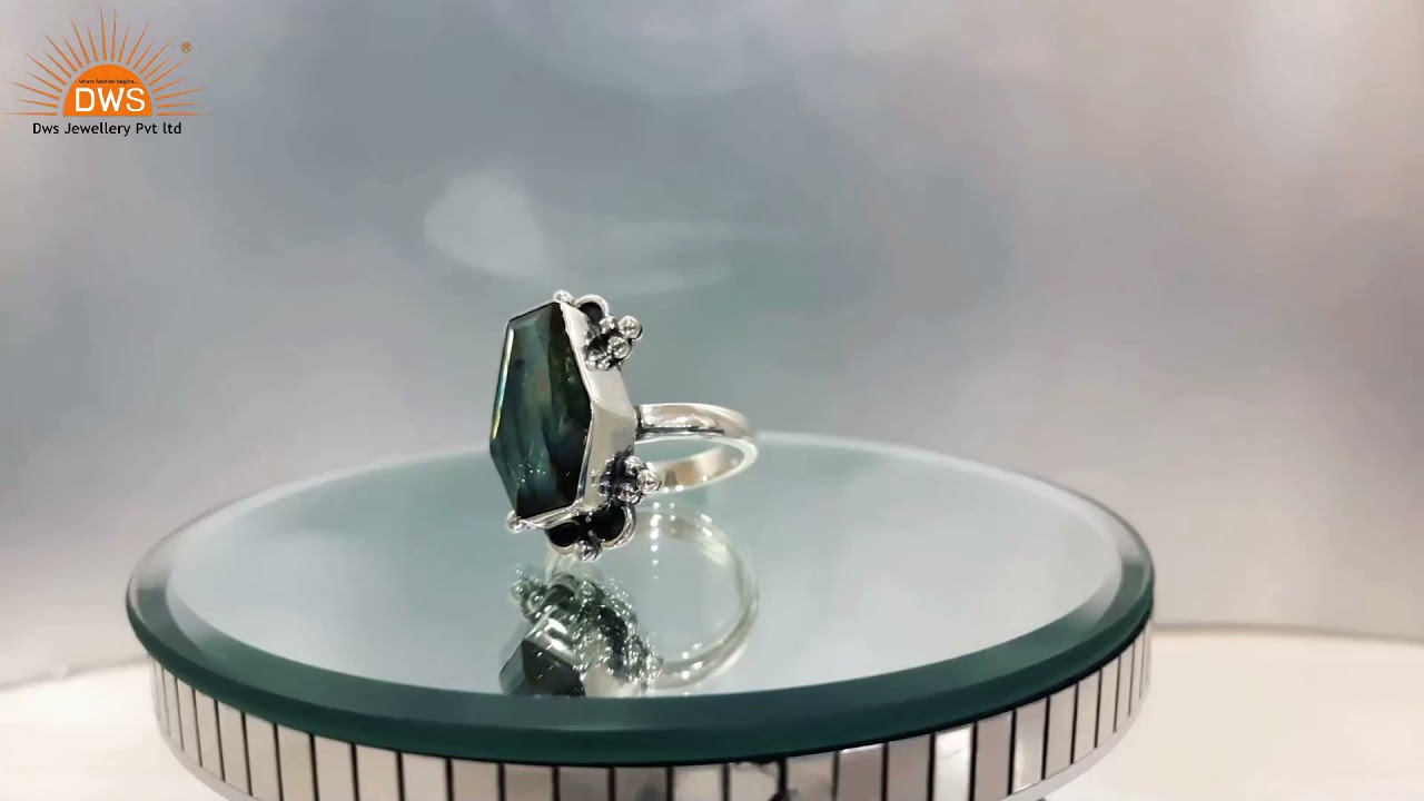 Labradorite gemstone rings manufacturer in Sitapura Industrial Area Jaipur, Rajasthan, India