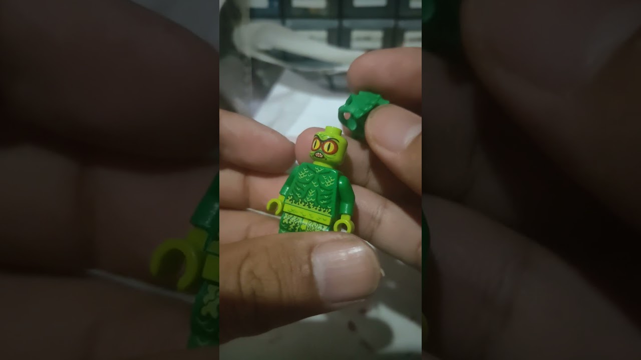 Lego Minifigures Monster Fighters Swamp Creature MOF014