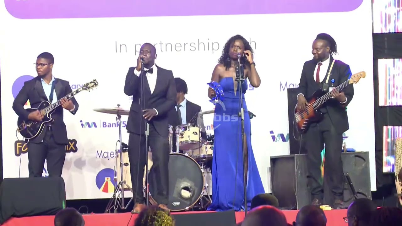 Ivuga Band  Esitudde Abeebitiibwa ku  Speke Resort mu Kaliisoliiso Dinner