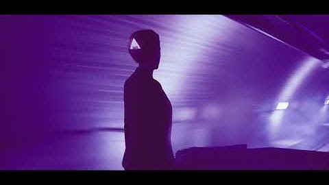 Control - Jesse Faden Starring in "Swift Platform"