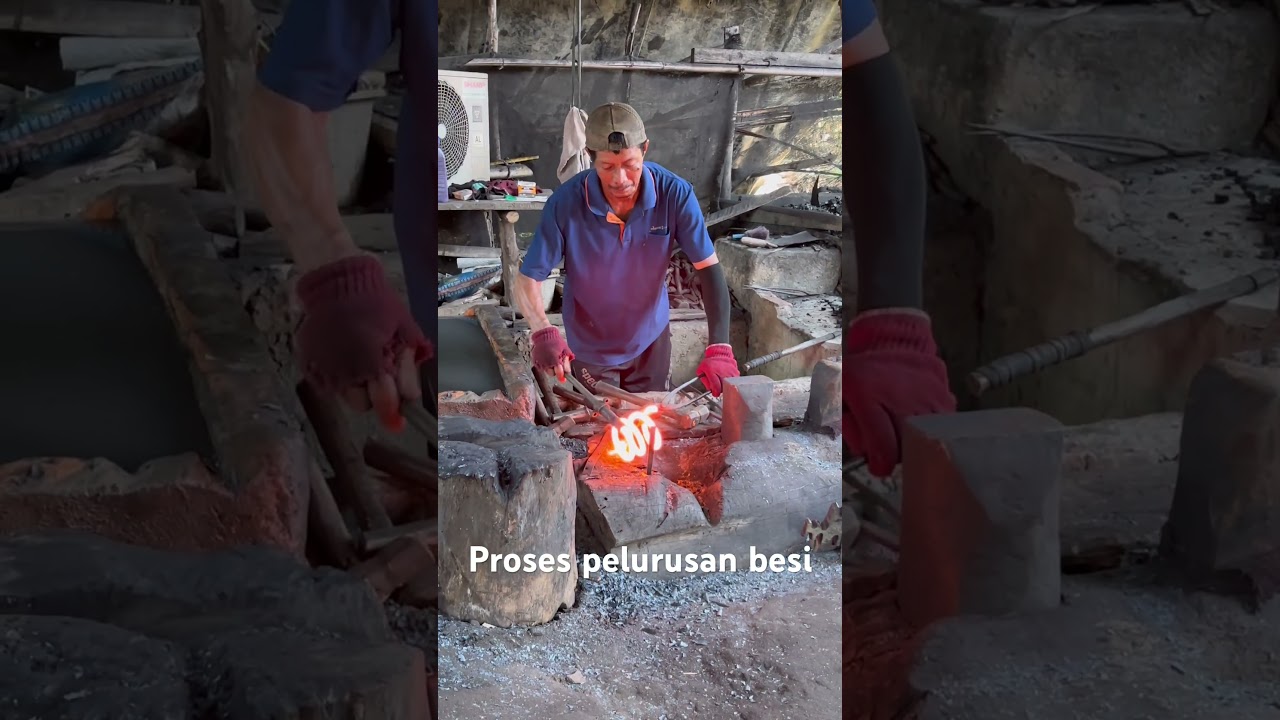 Iron straightening process #blacksmit #woodworking #blacksumatra #wood