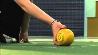 Nelson Indoor Bowls | Training Video | Grip and Delivery screenshot 3