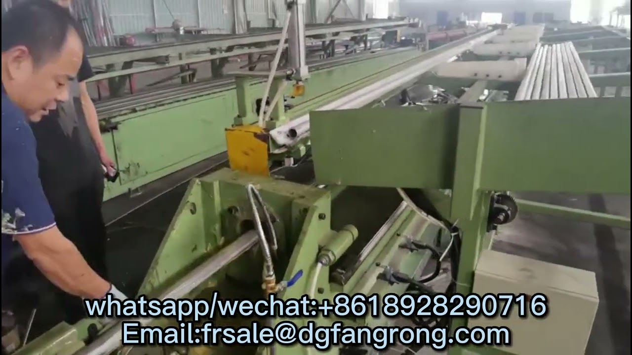 Fully automatic hydraulic metal cold drawing machine