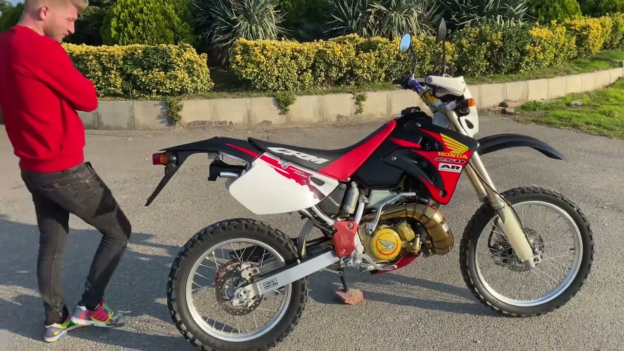 Honda crm250AR (engin gold)