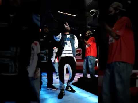 YTS live performance