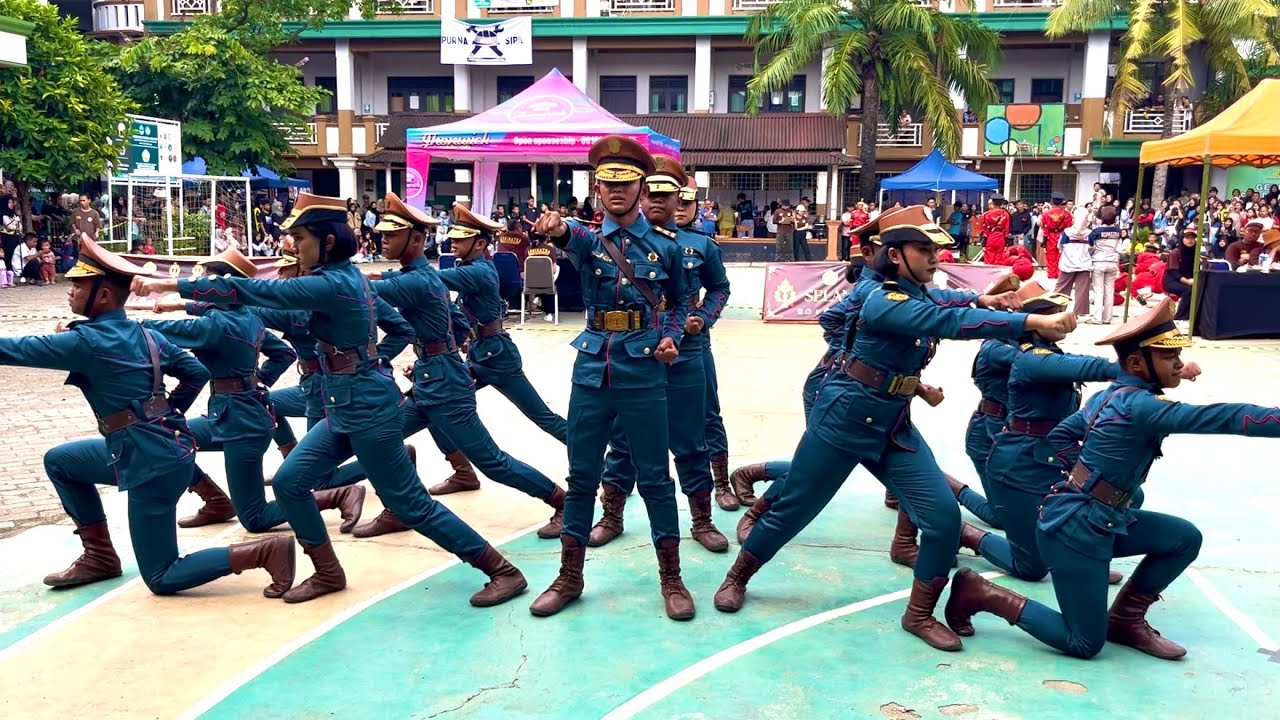 KISAH TENTANG KARAWANG! JUARA HARAPAN 1 Paskibra SMPN 1 Rengasdengklok | LOBB Adhinata Championship 