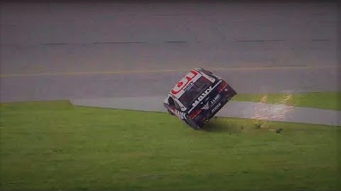 iRacing Realistic Crashes and Flips Compilation #4