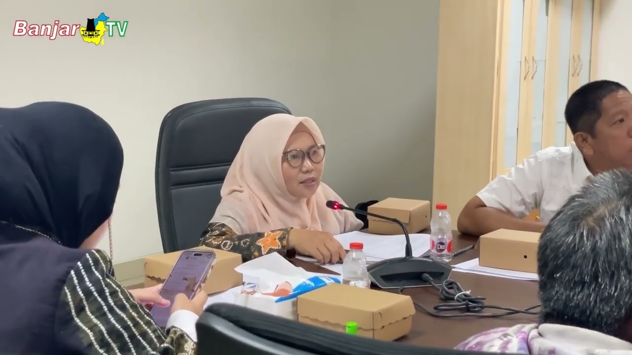 RAPERDA KAWASAN TANPA ROKOK BANJARMASIN HAMPIR FINAL SEJUMLAH TEMPAT DIATUR SEDIAKAN RUANG MEROKOK