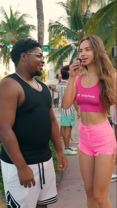 kiss or slap.. is this  a sigh I should give him my number?? #ytshorts #kiss #slap