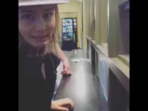 Bathroom Therapy Ii With Emily Bett Rickards Legendado Youtube