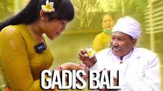 Download Lagu BEGINILAH RUTINITAS GADIS BALI SAAT HARI RAYA DI SANGGAH. MP3