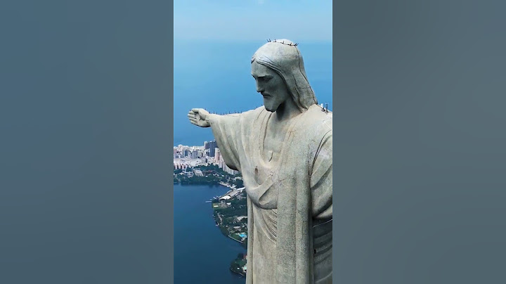 How amazing is Rio De Janeiro in Brazil! #brasil #riodejaneiro #shorts #jesus
