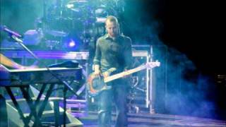 Download Lagu Linkin park - Leave Out All the Rest Live in Athens,Greece 2009 MP3