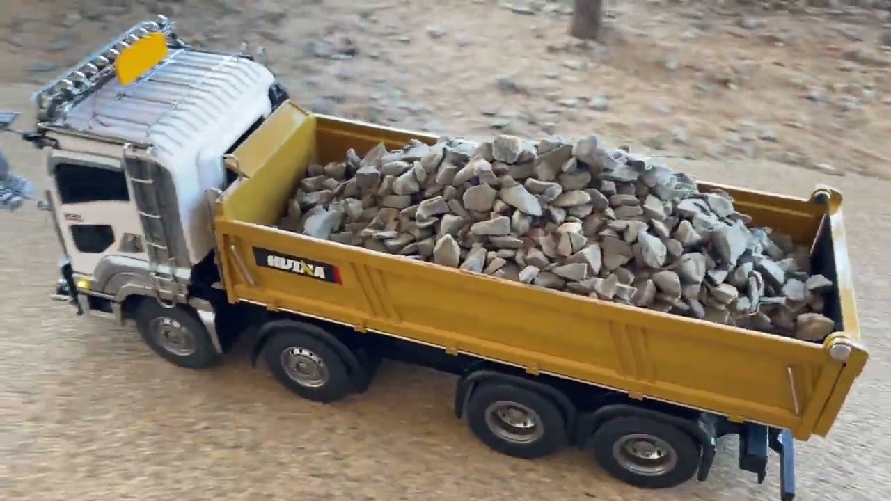 รถสิบล้อบังคับ 