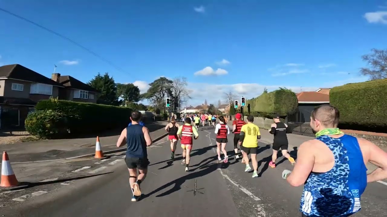 The Surrey Half Marathon 2025 in Real Time