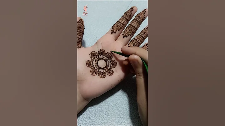 simple mandala mehndi design 😍#simplemandaladesign #easymehndidesign #hennaart