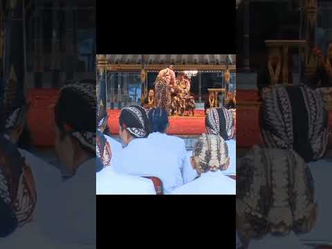 Tradisi Sungkeman di