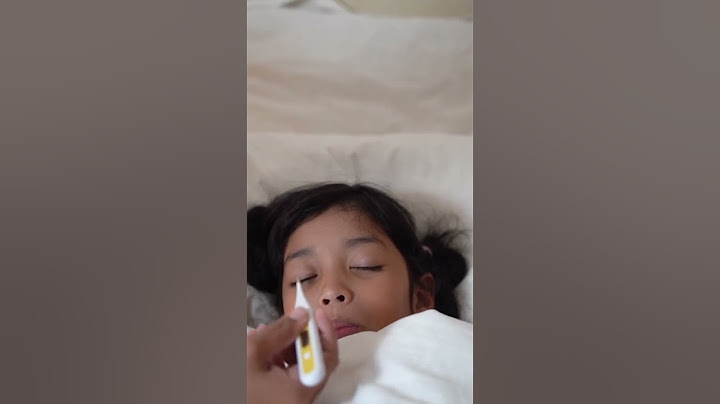 Treating Fever in Children #shorts