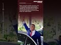 Sanusi tiba di Mahkamah Tinggi Shah Alam hari ini bagi meneruskan perbicaraan dua pertuduhan.