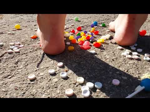 Barefoot Goddess Crushes Candy Preview
