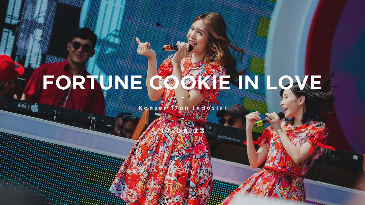 [FANCAM] JKT48 Yessica Tamara Fortune Cookie in Love Konser 17an