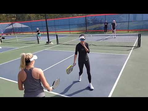 Maddy Saunders & Maya Ben-David v Emily McNally & Shannon Power WD 4.0/ 4.5 Pickleboo Tournament