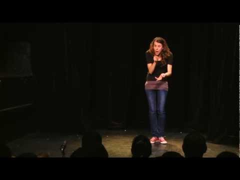 Nicole Ferroni, La Bande Annonce
