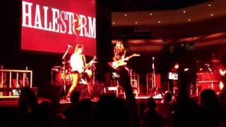 Halestorm - Love Bites (So Do I) Live In El Paso - YouTube.flv