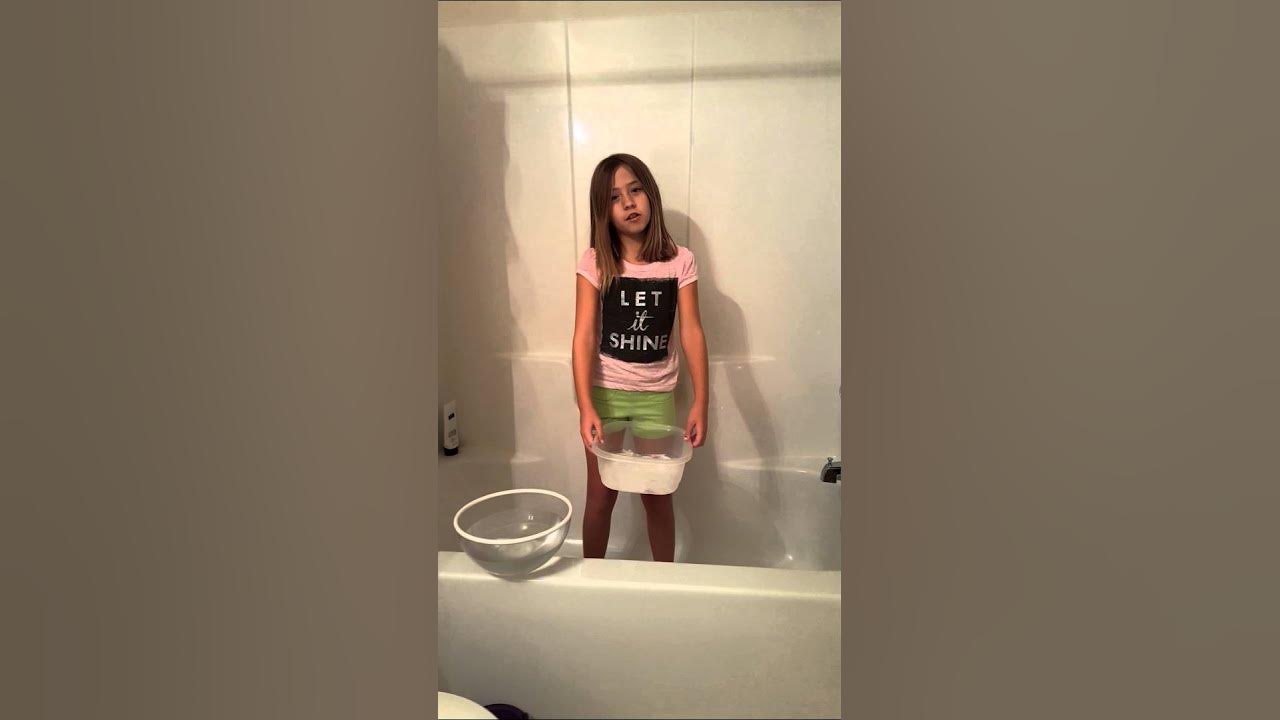 9 year old girl does the ice bucket challenge!