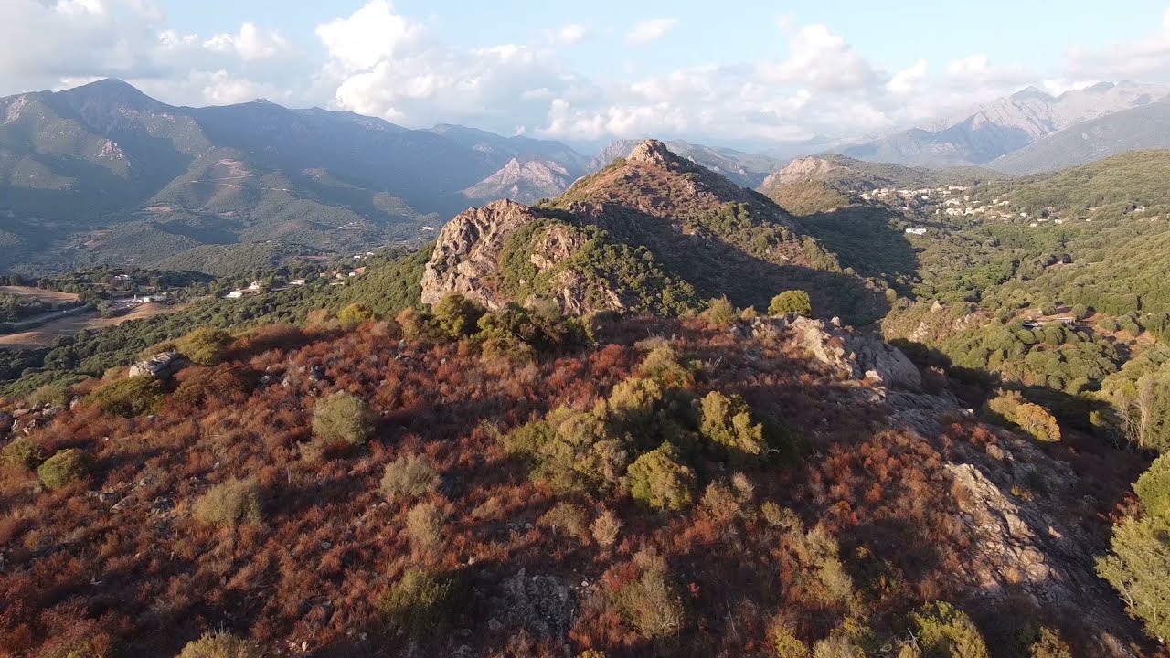 Drone + coucher de soleil sur la baie d'Ajaccio