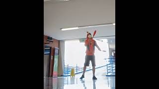 universidade university bus onibus juggling malabares claves homemaranha miranha spiderman