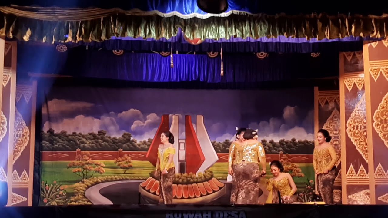 Camporsari ludruk budhi wijaya, live ; kedung peluk candi sidoarjo indonesia