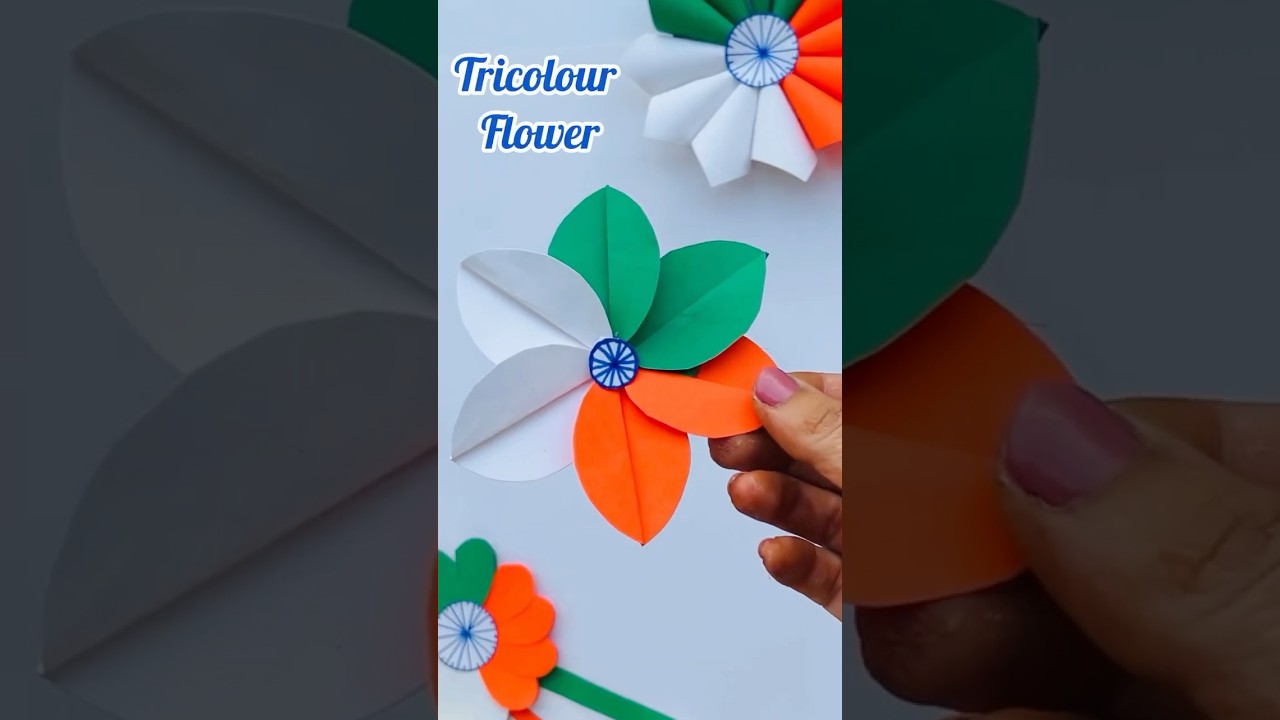 DIY Tricolour Flower Craft 🇮🇳 Independence Day | Tricolour easy badge 