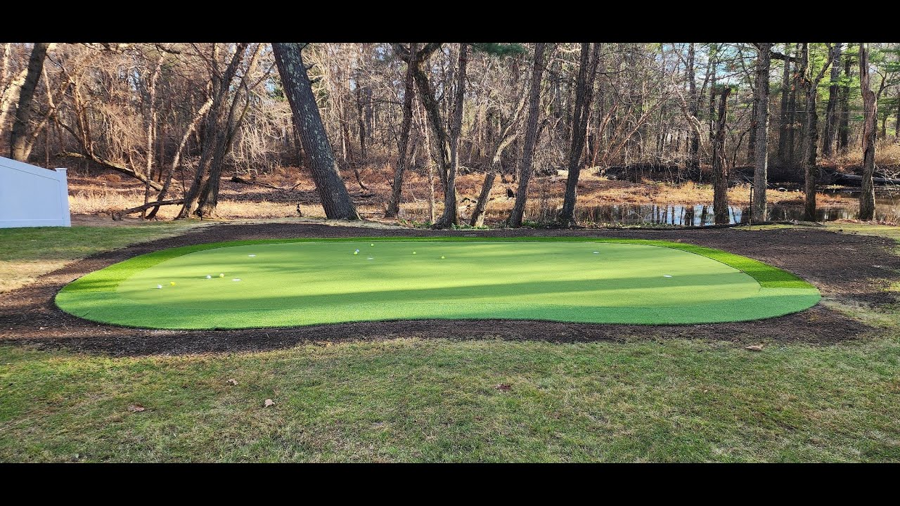 Building a backyard putting green 19x32