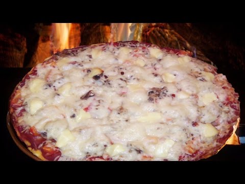 Vidéo: Cuisson De La Pizza Au Poivron