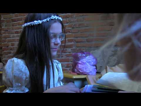 სკოლა \"ღონე ქვეყნისა\" გილოცავთ ახალ 2019 წელს