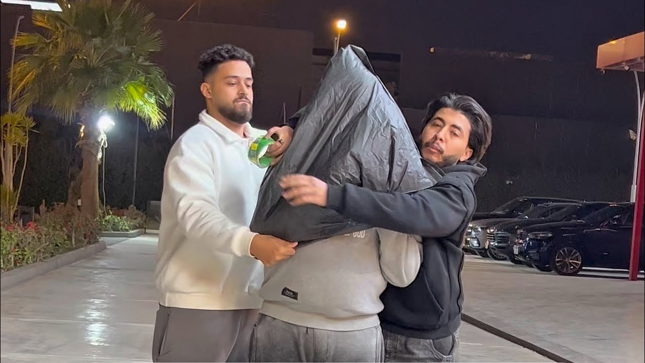 ‏ الحمد لله تخطفت  بس المكان حلو🤣