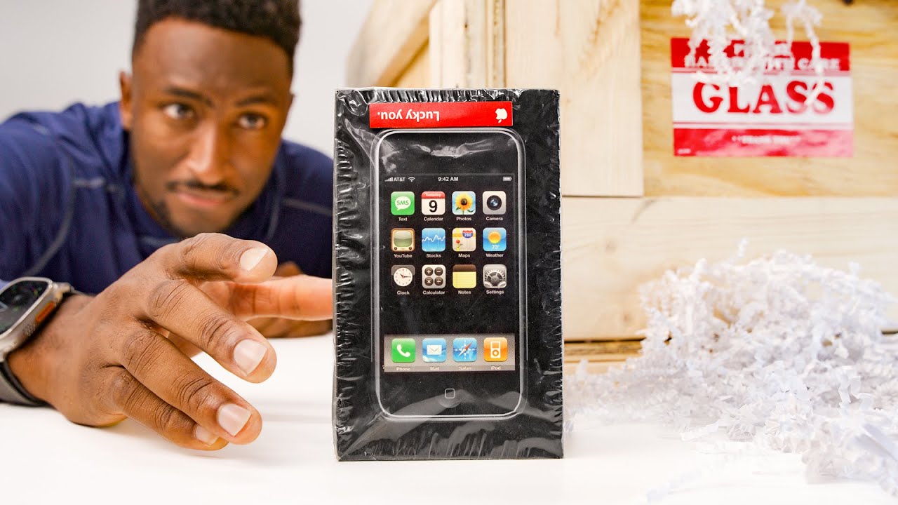 ⁣I Spent $40,000 to Unbox a Sealed Original iPhone!