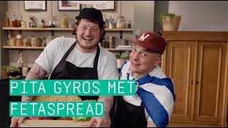 24Kitchen | Job & Perry's Pita Gyros met fetaspread en sla | Wat Eten We Vandaag? | Afl. 233