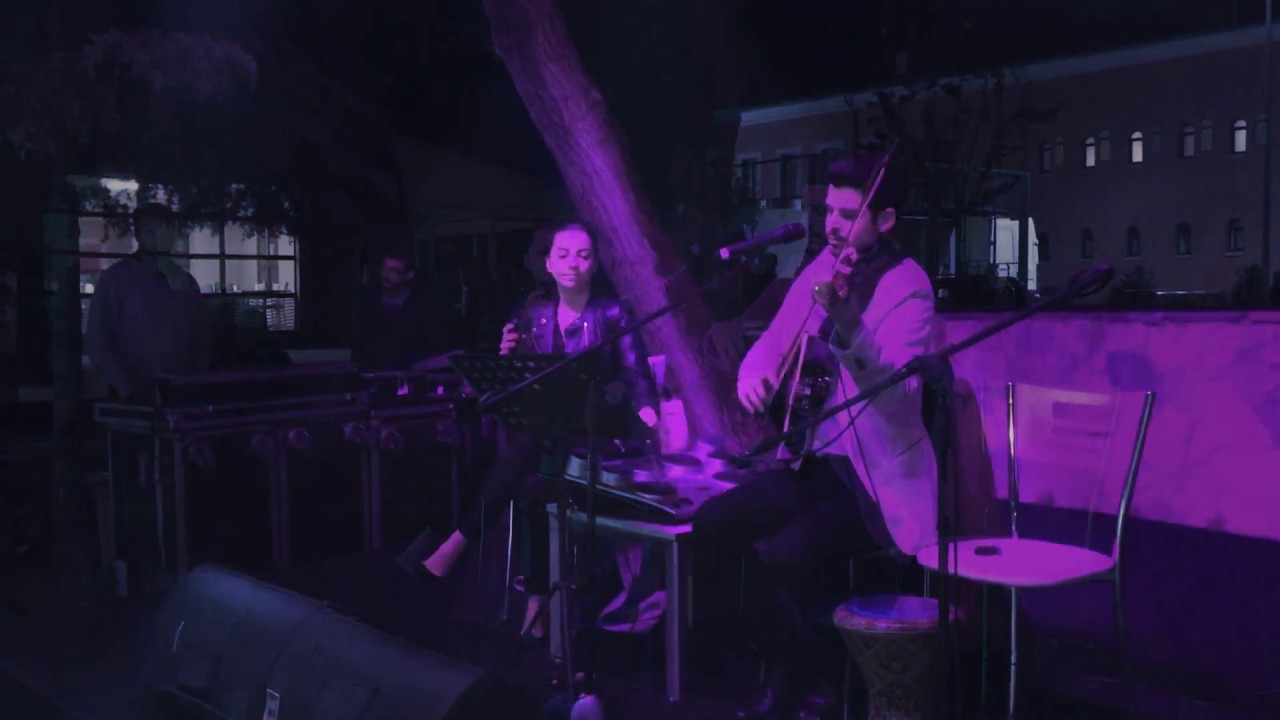 Canlı Performans - Bir Çift Kumru