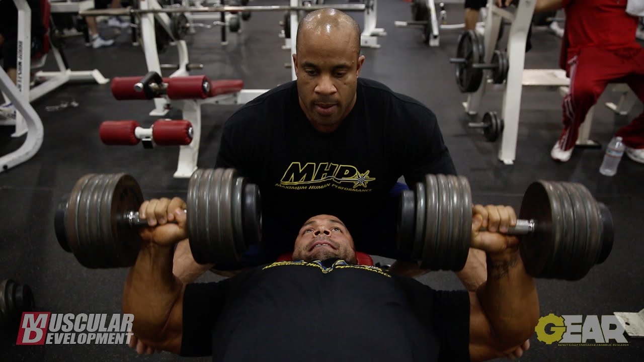Jon Delarosa with Victor Martinez Training Chest 2 Weeks Out from the Arnold Brazil