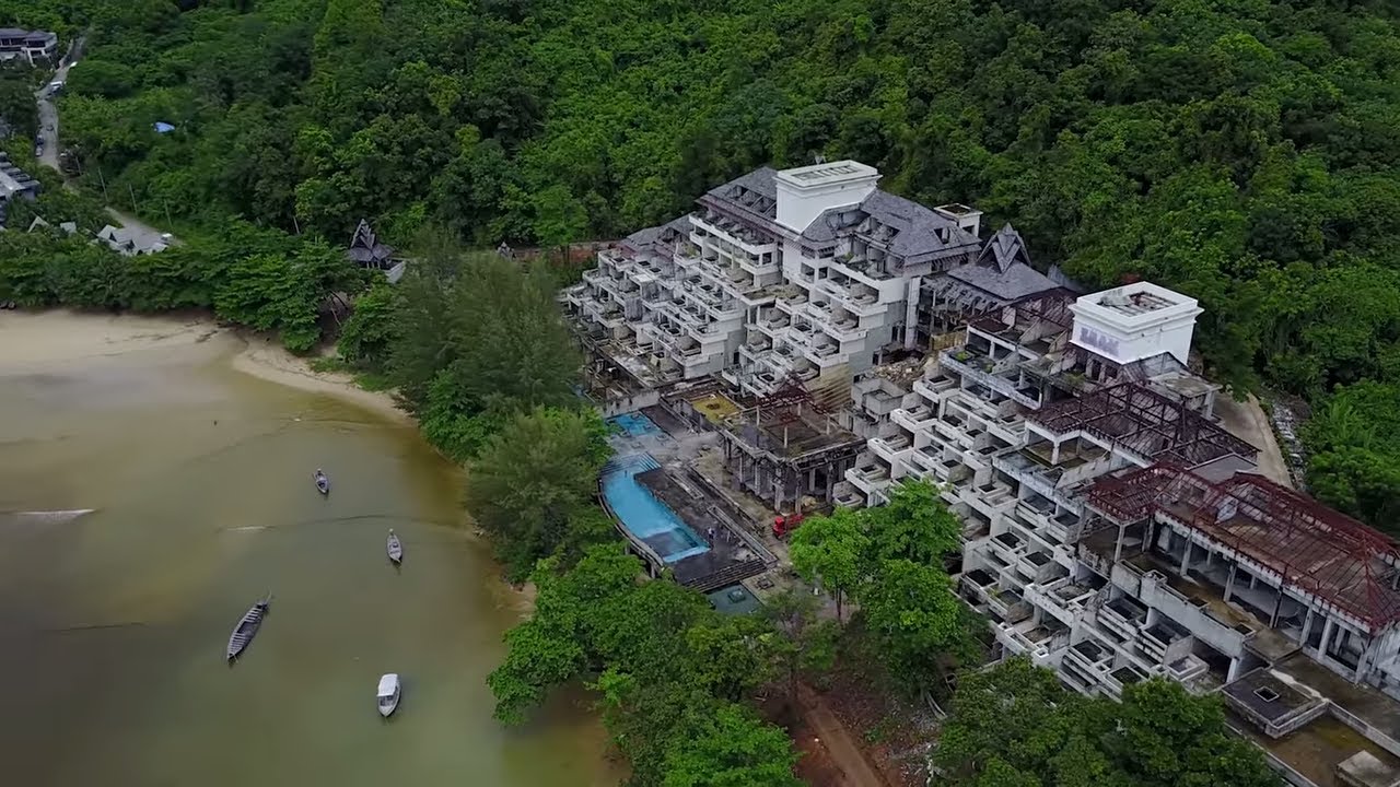 Abandoned 5 Star Resort Ghost Palace Of Thailand Abandoned Places 5 Star Resorts Abandoned