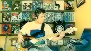 Vignette de la vidéo "Talking Heads - The Lady Don't Mind - Saulo Bass Cover"