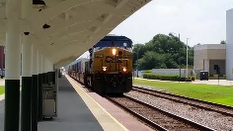 [CSX]5201 GE ES40DC Solo Leads 