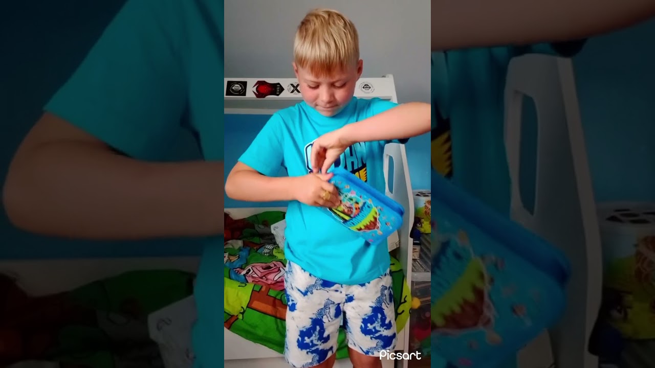 Otwieramy paczkę box szkolny Wojan Team