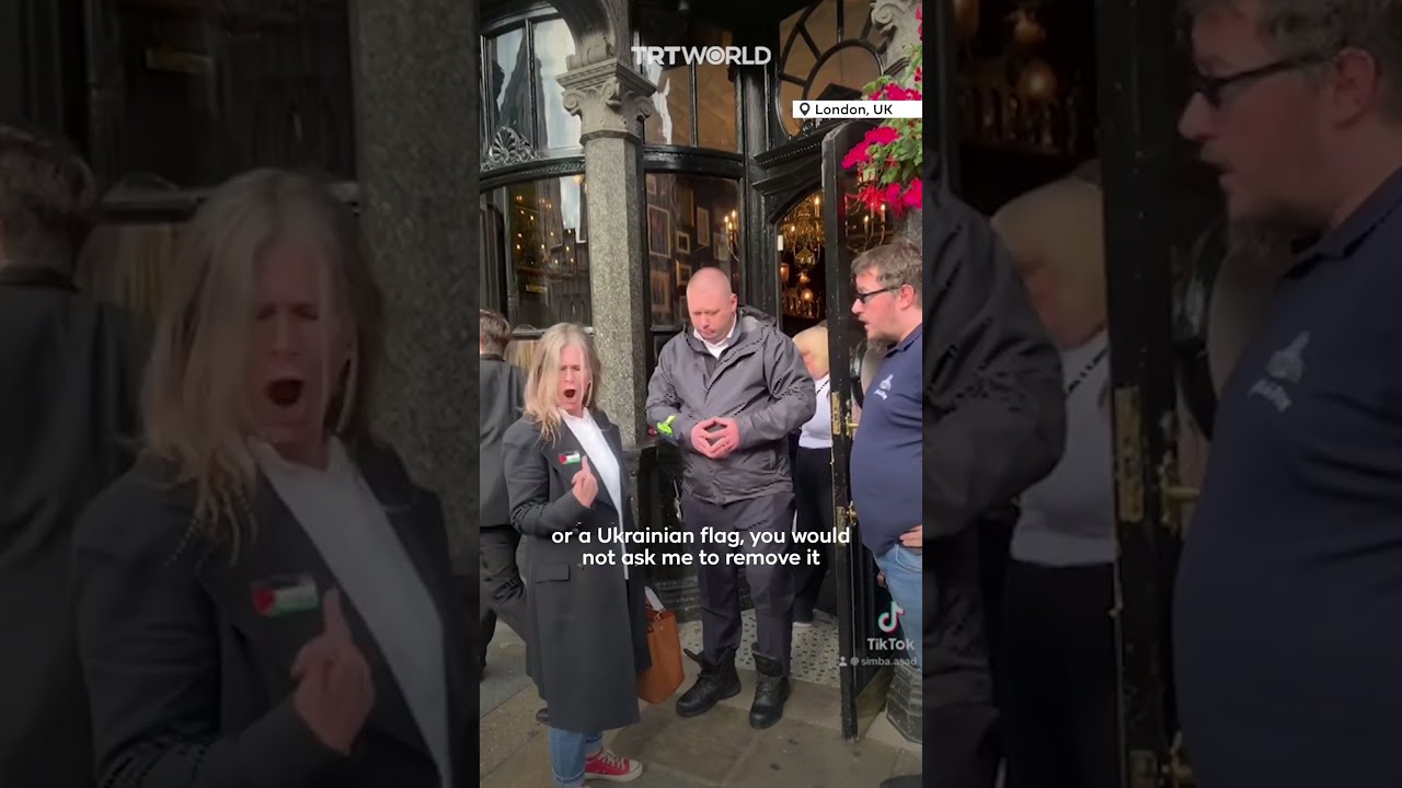 UK Pub Denies Woman Entry For Wearing Palestinian Flag Badge
