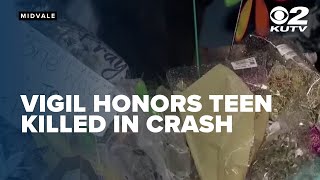 Candlelight vigil honors Hillcrest High School student who was killed in vehicle crash